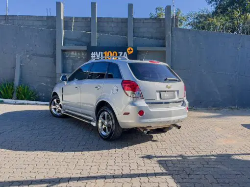 Chevrolet Captiva Sport 3.0 V6 4x2 Automática – 2011 - Imagem 4