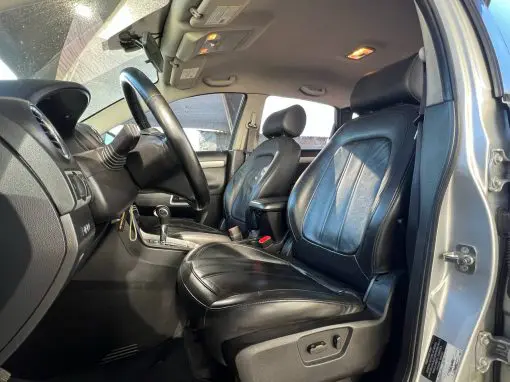 Chevrolet Captiva Sport 3.0 V6 4x2 Automática – 2011 - Imagem 8