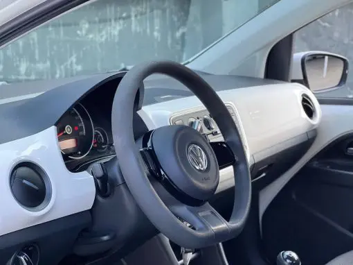 VOLKSWAGEN UP FLEX MANUAL 2015 - Imagem 10