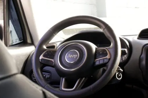 JEEP RENEGADE SPORT 1.8 4X2 FLEX 16V AUTOMATICO 2017 - Imagem 7
