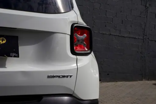 JEEP RENEGADE SPORT 1.8 4X2 FLEX 16V AUTOMATICO 2017 - Imagem 17