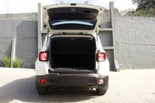 JEEP RENEGADE SPORT 1.8 4X2 FLEX 16V AUTOMATICO 2017 - Imagem 9