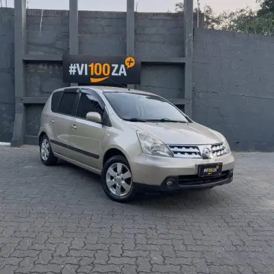 NISSAN LIVINA SL 1.8 16V AUTOMÁTICO FLEX 2010