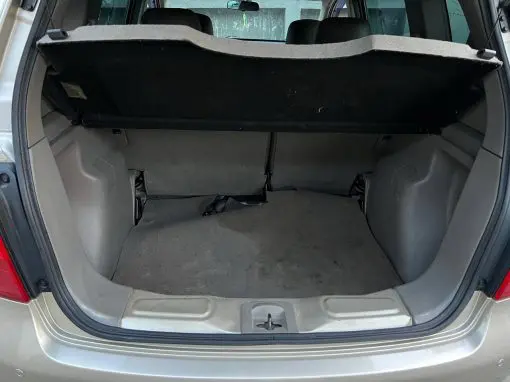 NISSAN LIVINA SL 1.8 16V AUTOMÁTICO FLEX 2010 - Imagem 17
