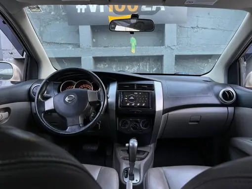 NISSAN LIVINA SL 1.8 16V AUTOMÁTICO FLEX 2010 - Imagem 15