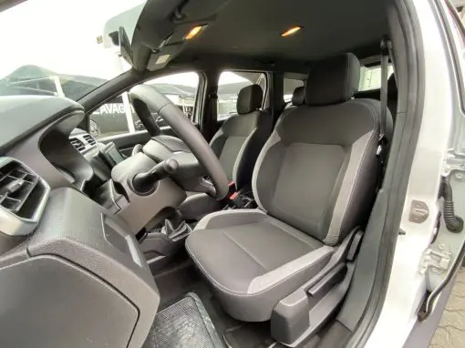 DUSTER ZEN 1.6 FLEX 16V MEC 2024 - Imagem 7