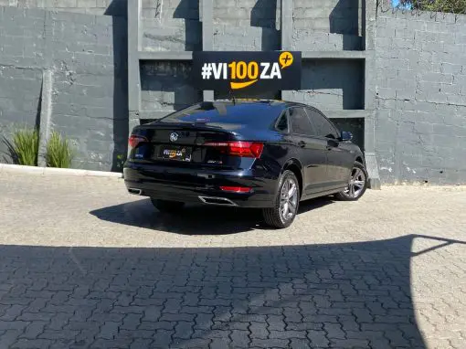 VOLSKSWAGEN JETTA 1.4 250 TSI R-LINE 2019 - Imagem 6
