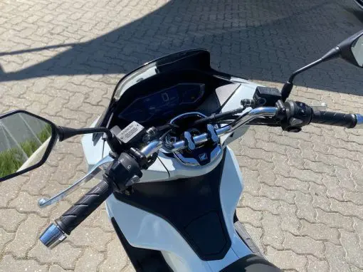 PCX 160 DLX 2024 - Imagem 5