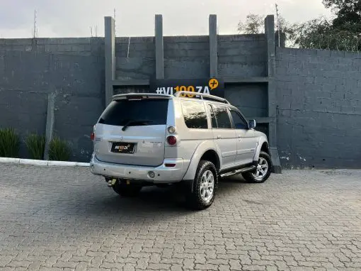 MITSUBISHI PAJERO SPORT 3.5 V6 FLEX 4X4 AUTOMÁTICO 2010 - Imagem 6