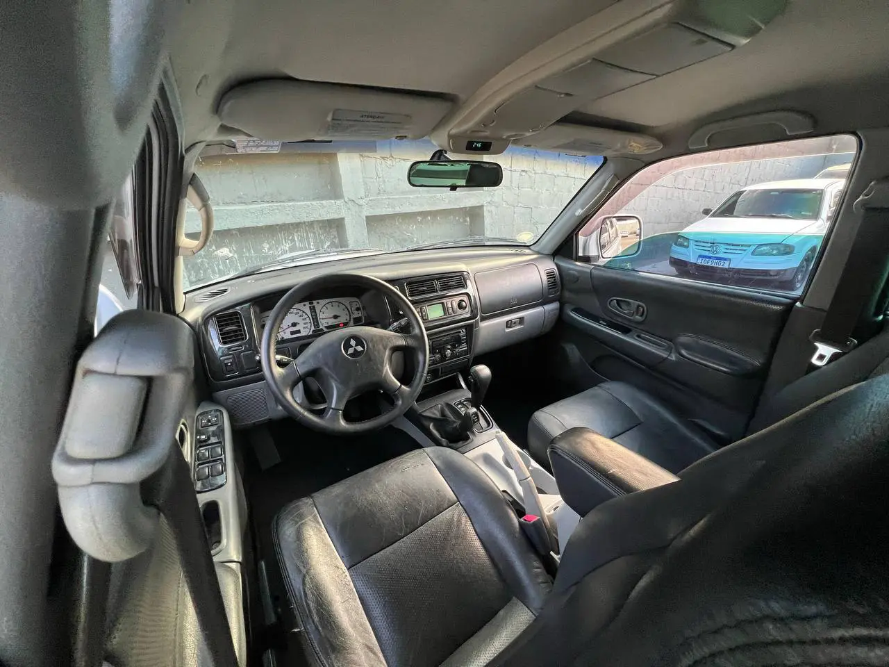 MITSUBISHI PAJERO SPORT 3.5 V6 FLEX 4X4 AUTOMÁTICO 2010 - Imagem 7