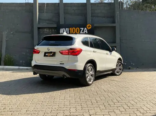 BMW X1 2.0 sDRIVE 20i ACTIVE FLEX - Imagem 7