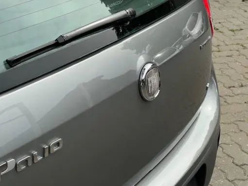 FIAT PALIO ATTRACTIVE 1.4 EVO FLEX 2015 - Imagem 10