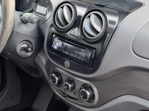 FIAT PALIO ATTRACTIVE 1.4 EVO FLEX 2015 - Imagem 14