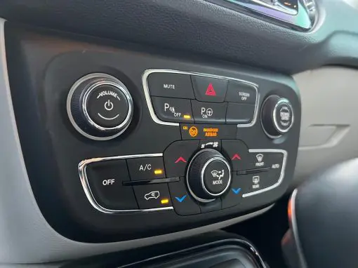 JEEP COMPASS LIMITED 2.0 4X2 FLEX 16V AUTOMÁTICO 2021 - Imagem 11