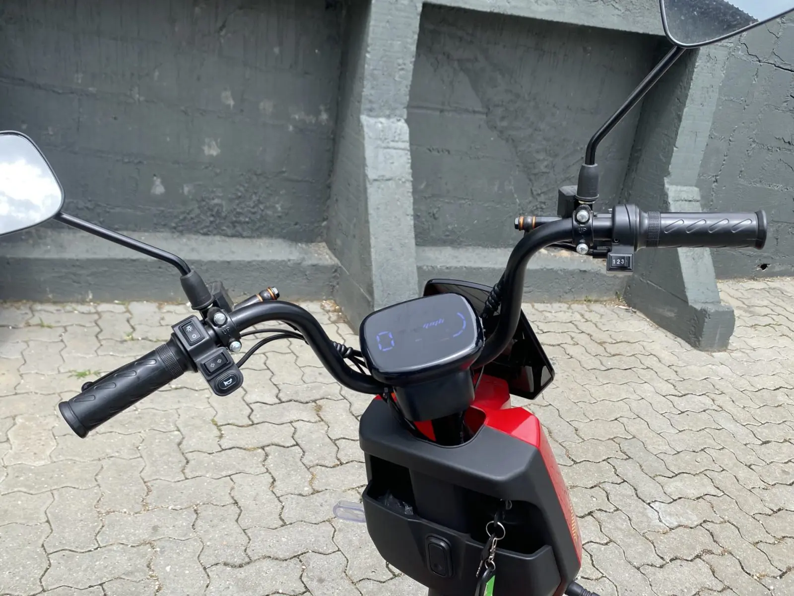 SCOOTER ELÉTRICA JASPION 1000W - Imagem 7