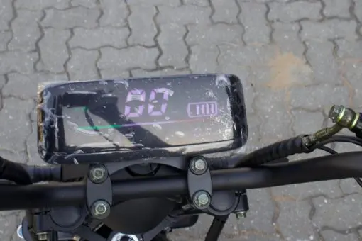 SCOOTER ELÉTRICA X11 - Imagem 8