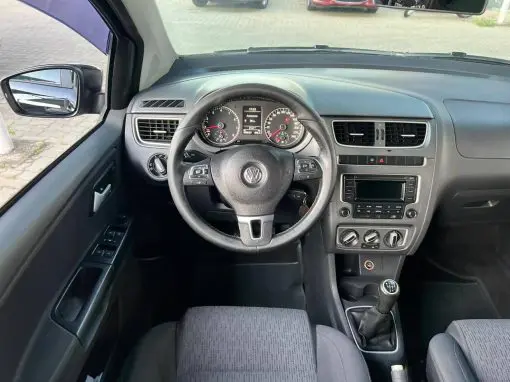 VOLKSWAGEN SPACEFOX 1.6 8V 2014 - Imagem 9