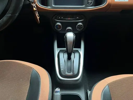 CHEVROLET ONIX HATCH LTZ 1.4 8V FLEXPOWER 5P AUTOMÁTICO 2018 - Imagem 9
