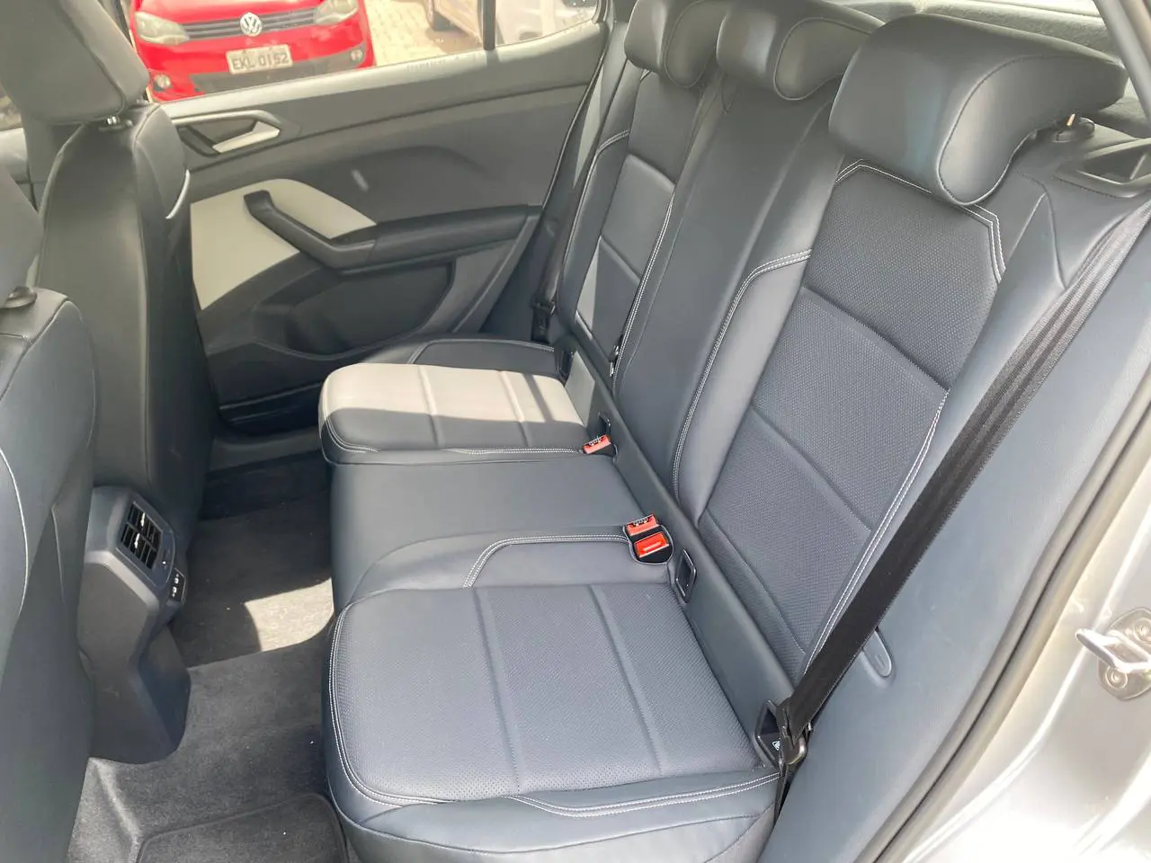 VOLKSWAGEN T-CROSS 1.4 TSI HIGHLINE AUTOMÁTICO FLEX 2024 - Imagem 8