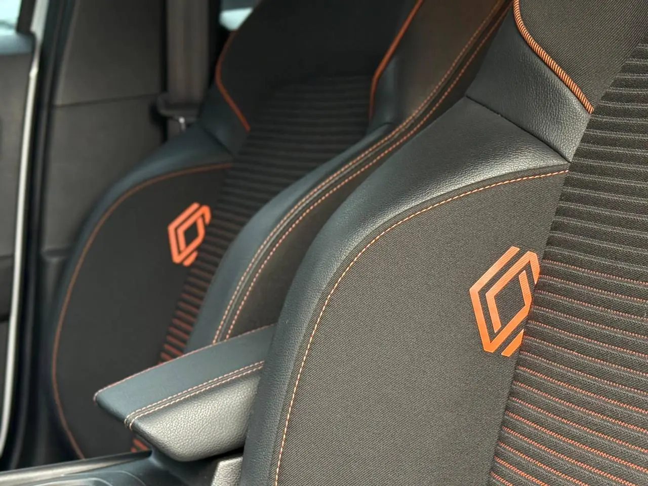 RENAULT KARDIAN PREMIER EDITION 1.0 TURBO 2025 - Imagem 8