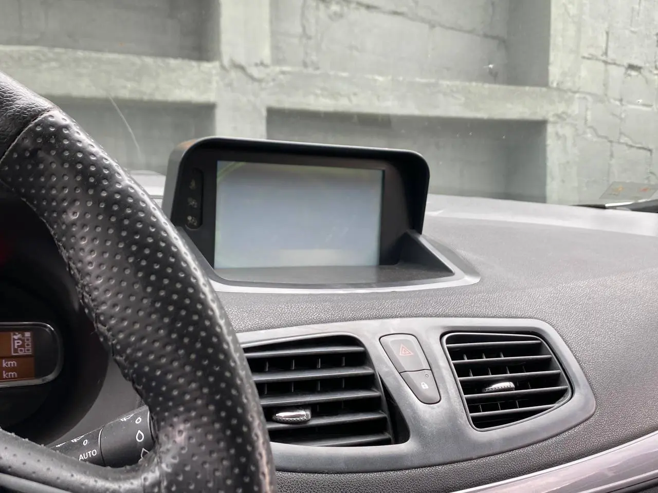 RENAULT FLUENCE DYNAMIQUE 2.0 16V AUTOMÁTICO FLEX 2016 - Imagem 18