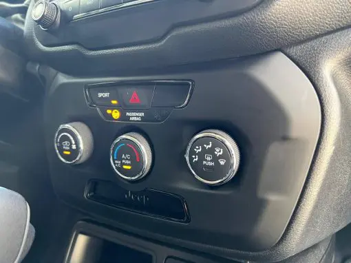 JEEP RENEGADE 1.8 4X2 FLEX 16V AUTOMÁTICO 2019 - Imagem 15