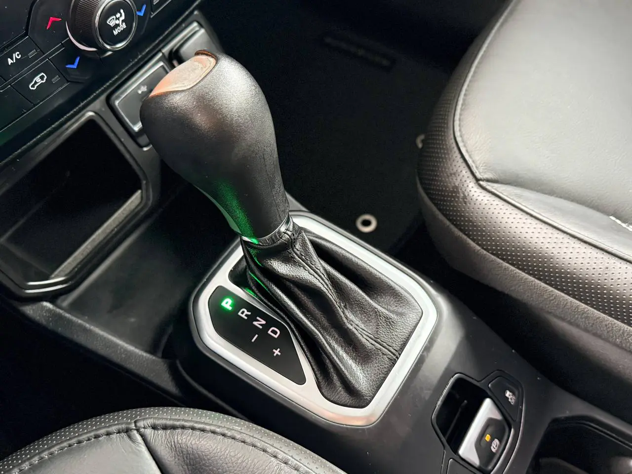 JEEP RENEGADE SPORT 1.8 AUTOMÁTICO FLEX 2020 - Imagem 12