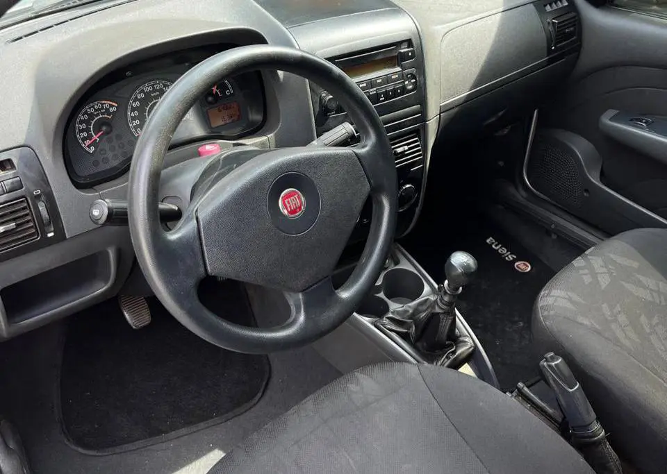 FIAT SIENA EL 1.0 FLEX 8V 2011 - Imagem 7