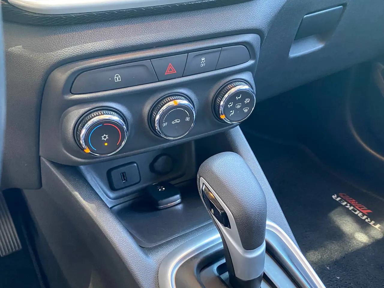 CHEVROLET TRACKER LTZ 1.0 TURBO 12V FLEX AUTOMÁTICO 2022 - Imagem 13