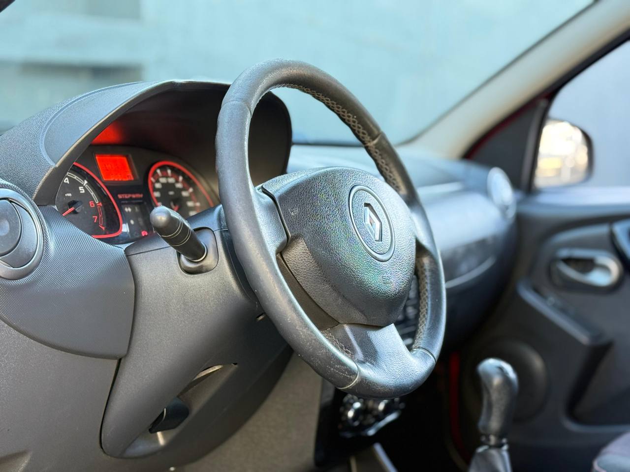 RENAULT SANDERO STEPWAY 1.6 HI-FLEX 16V AUTOMÁTICO 2012 - Imagem 13